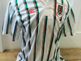 Match Worn Mark Hughes Wales shirt (Manchester United)