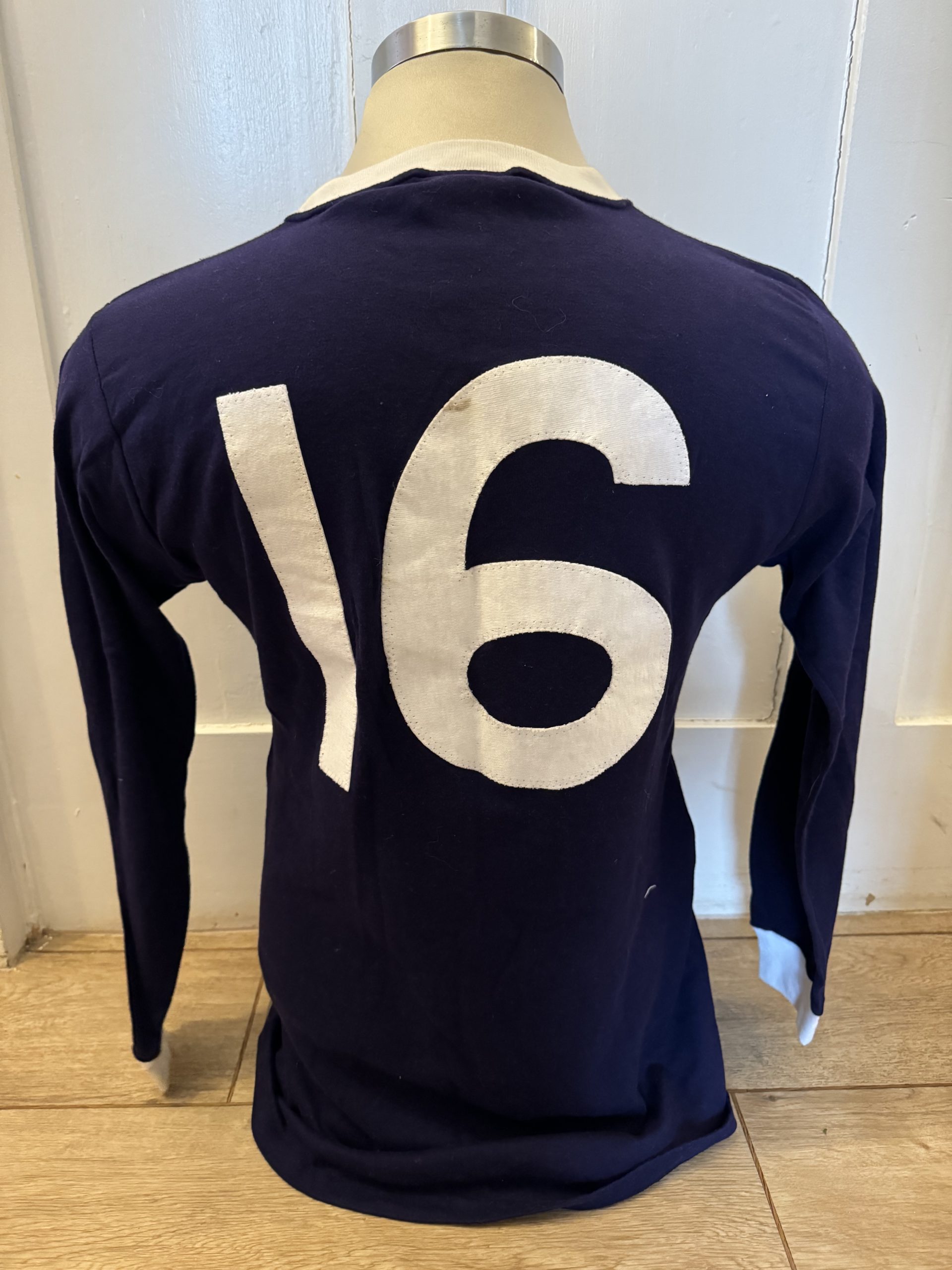 Match worn Alan Hanson Scotland shirt Liverpool - Image 5