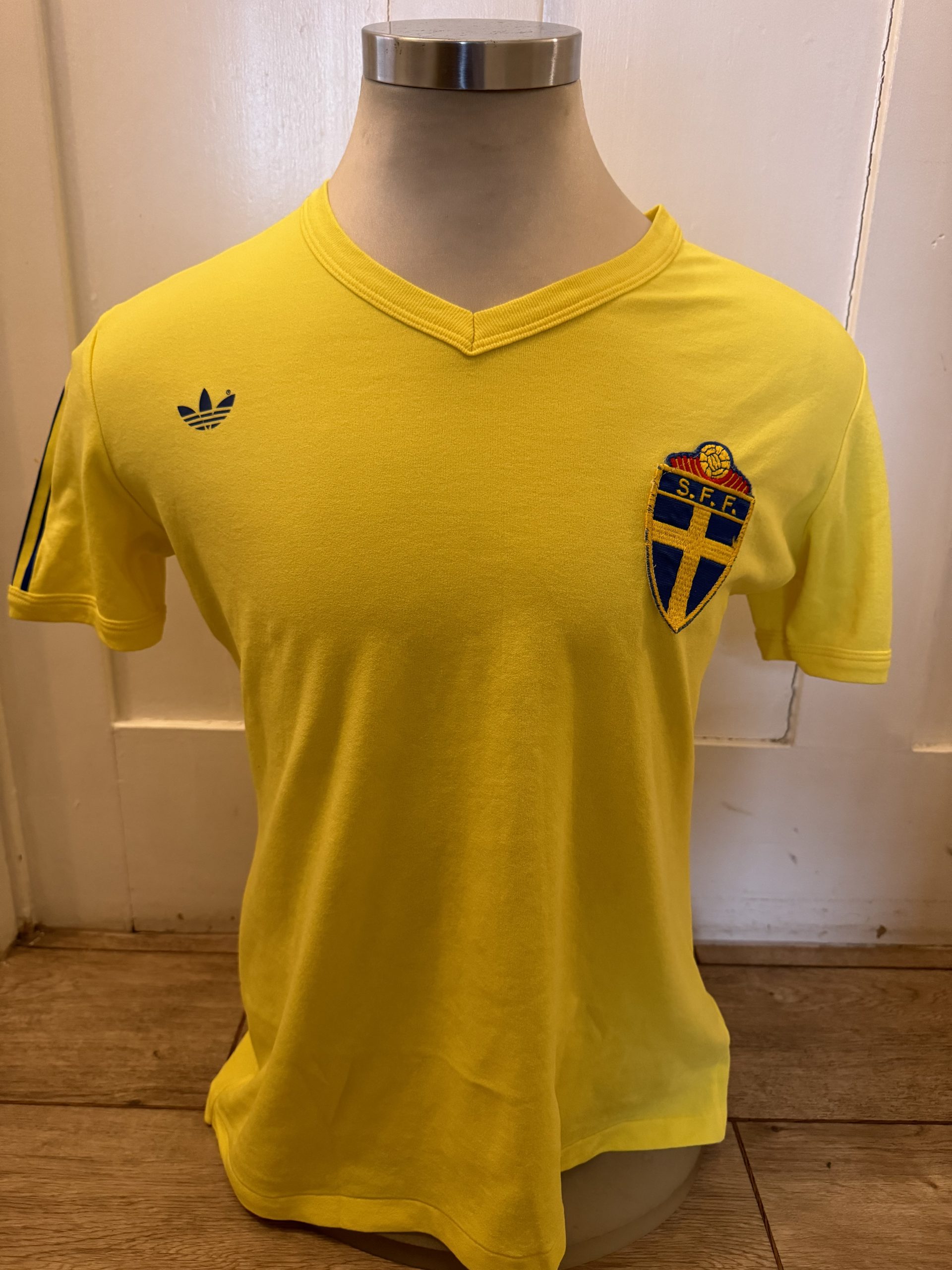Match worn Sweden shirt V Scotland 1980