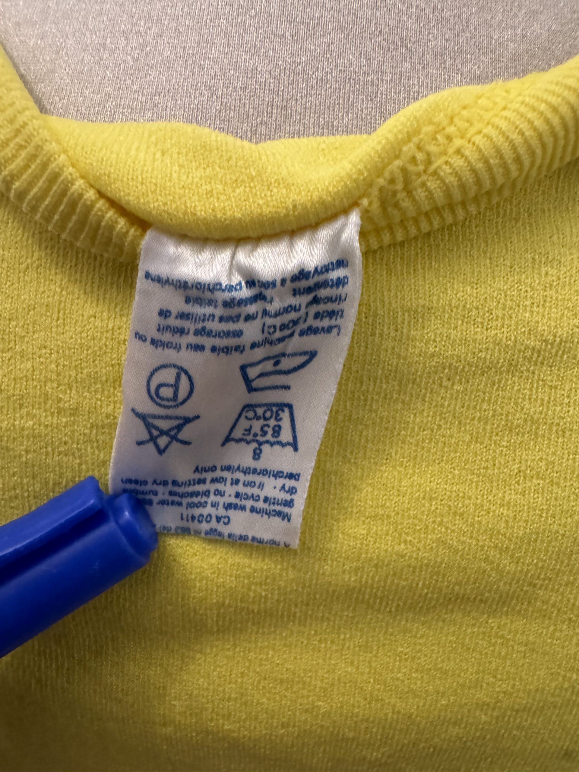 Match worn Sweden shirt V Scotland 1980 - Image 9