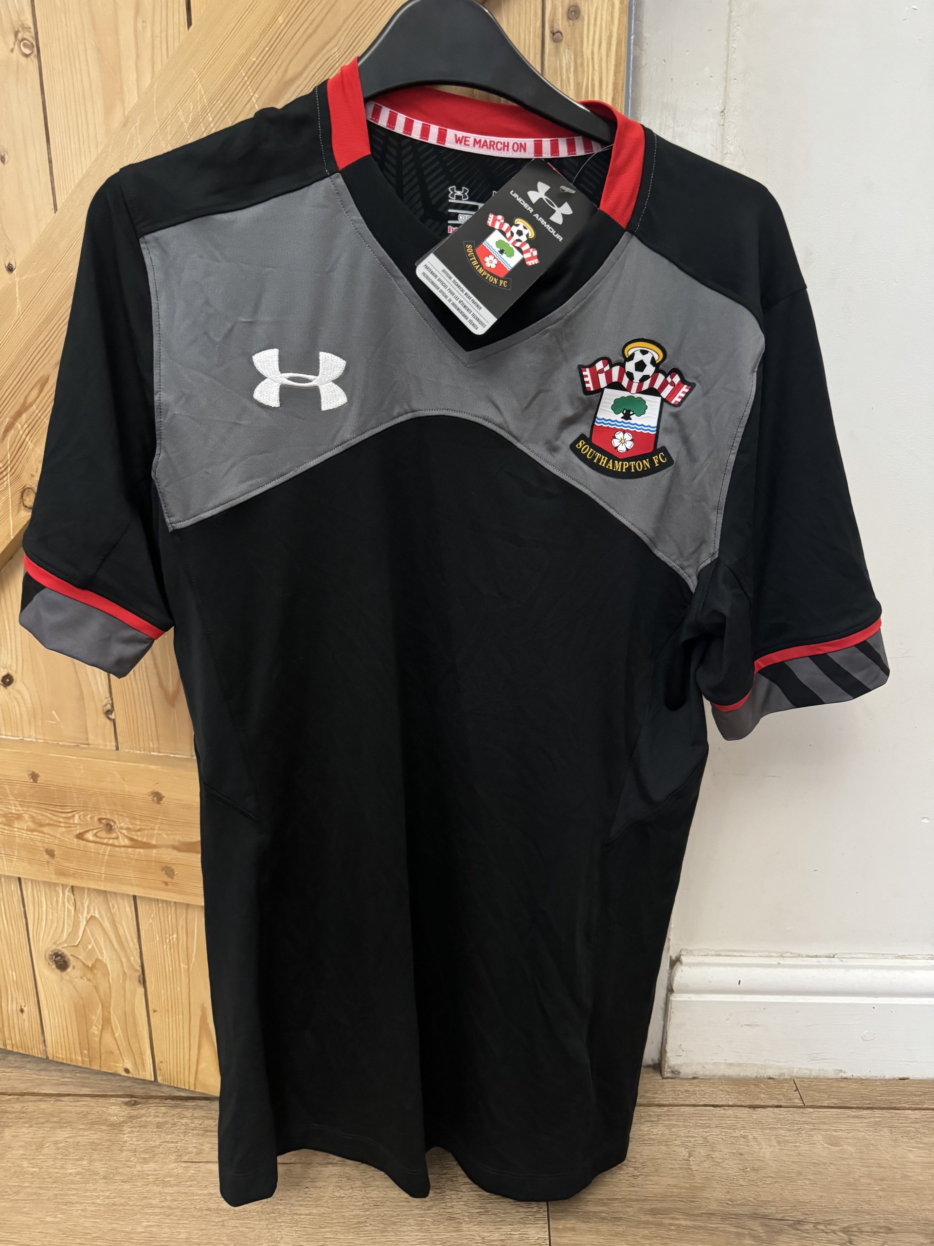 Southampton FC Shirt, Player Issue