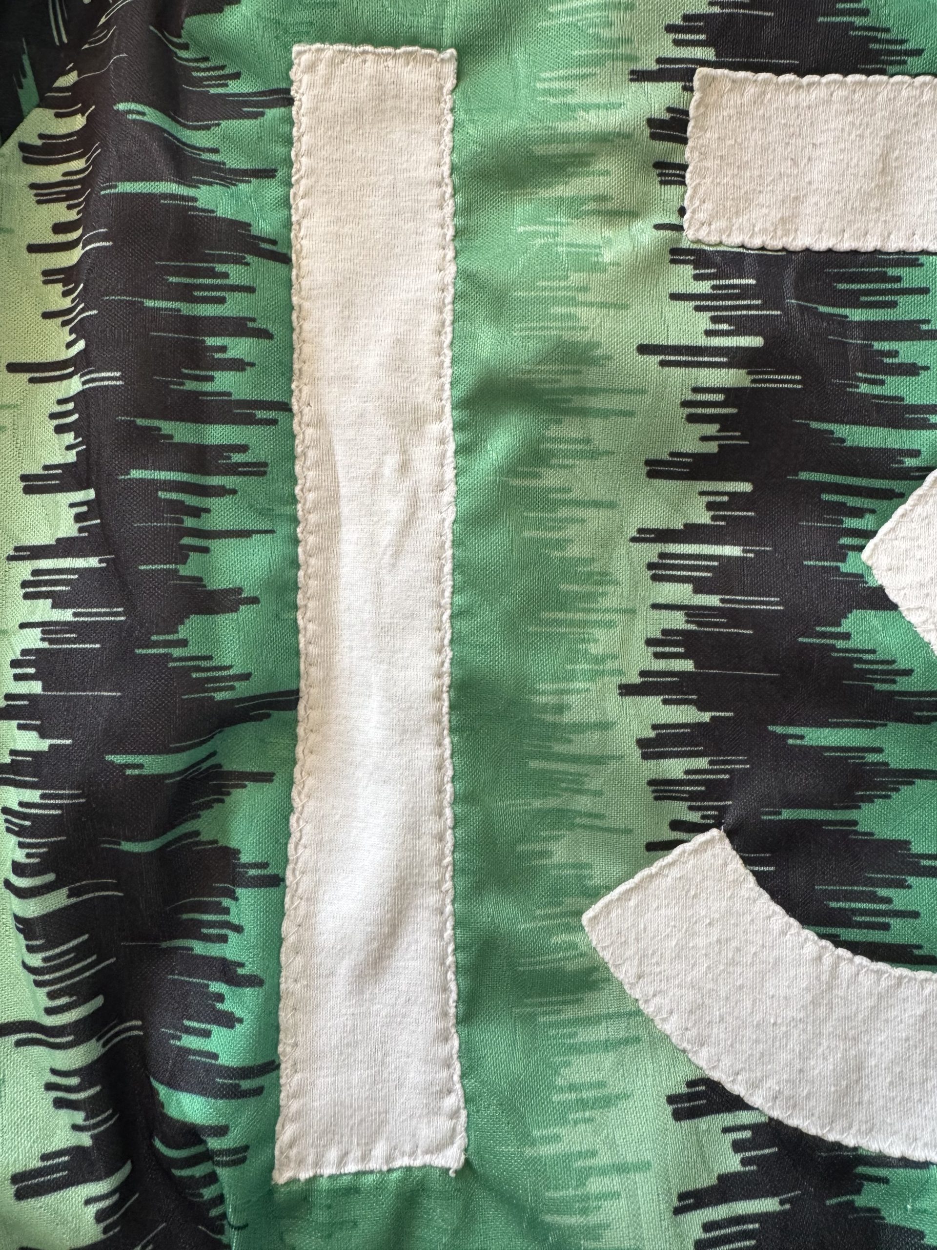 Match Worn Manchester United Shirt - Image 19