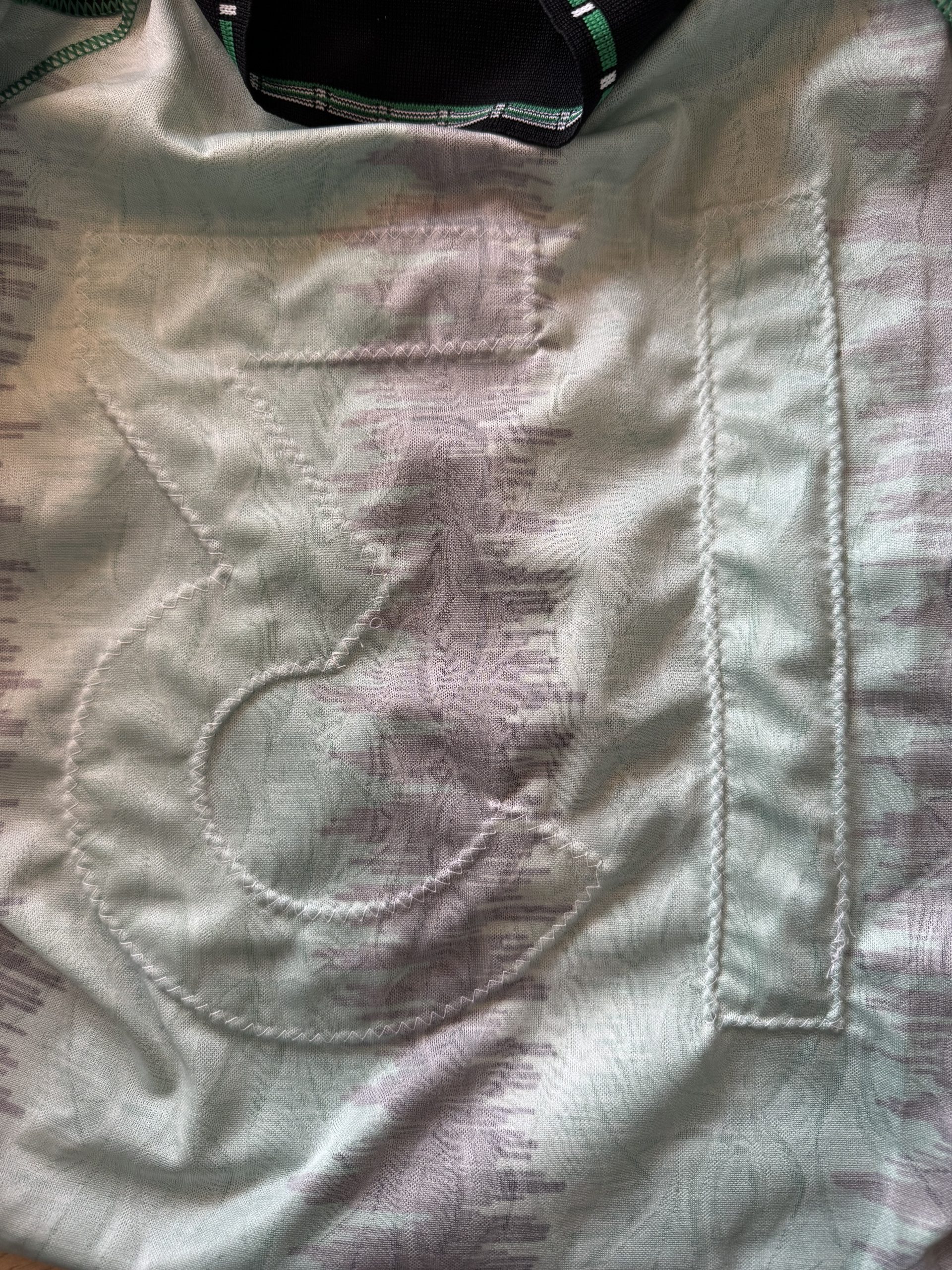 Match Worn Manchester United Shirt - Image 13