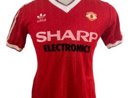 Match Worn Manchester United 1982/1983 Home shirt.