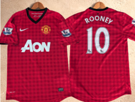 2012 Manchester United Home shirt with Rooney on. Size Small
