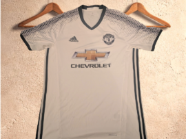 2016 Manchester United Third Kit. Size Large