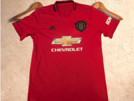 2019 Manchester United Home shirts. Size Medium