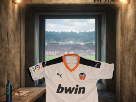 2019 Valencia Home shirt. Size Small