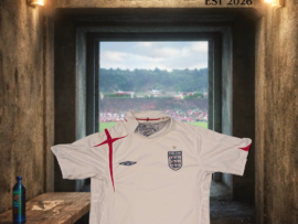 2005 England Home Shirt. Size Medium