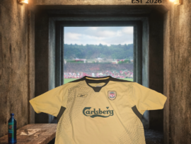 2004 Liverpool Away Shirt. Size XL